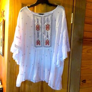 Hannah, feminine, white blouse, size 1 X